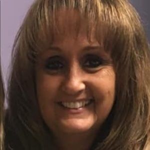 Meet your Posher, Robyn